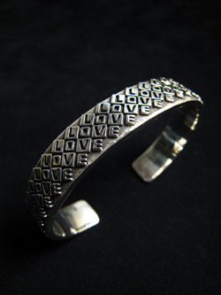 �V���o�[LOVE�o���O��