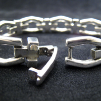 �N���X�`�F�[���u���X���b�g