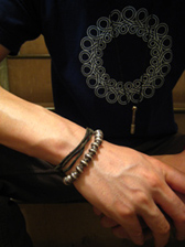 �ް�ރu���X���b�g