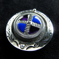 ���f�B�X���z�C�[���E�R���`��