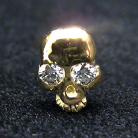 18���X�J���s�A�X