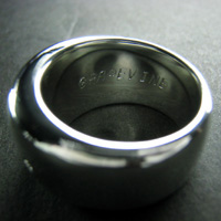 ���󃊃��O