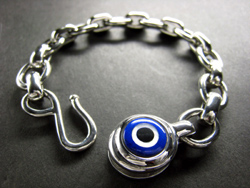 �ڋʃ`�F�[���u���X���b�g