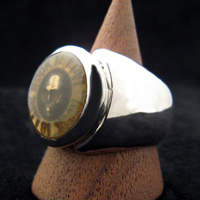 �����X�J���E�����O