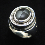 �I�j�L�X�~�w�}�^�C�g�I�[�o�������O