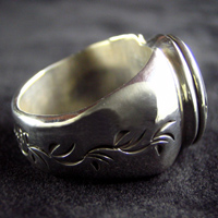 ���f�B�X���z�C�[�������O