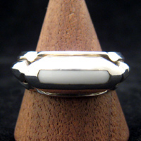 �������C���E�����O