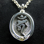 �����l�b�N���X