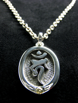 �}���l�b�N���X