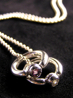 ベビーリング2連ネックレス