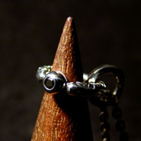 �u���b�N�_�C���x�r�[�����O�l�b�N���X