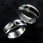 �I�j�L�X�E�����L�����O 