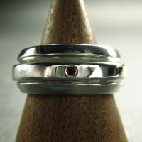 ���[�����O�E�����O