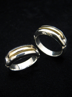 �V���o�[&times;18���S�[���h�����O