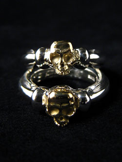 18���X�J���t�������O