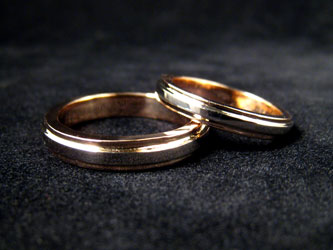 18���s���N�S�[���h&times;18���z���C�g�S�[���h�}���b�W�����O