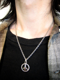 �s�[�X�}�[�N�E�l�b�N���X