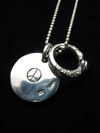 �x�r�[�����O�E�V���o�[���^���E2�A�l�b�N���X