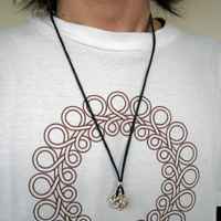 �x�r�[�����O�E�s�[�X�}�[�N�l�b�N���X�i��Ђ��^�C�v�j