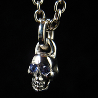 �X�J���l�b�N���X