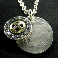 �R�C��18�����f�B�X���z�C�[��2�A�y���_���g