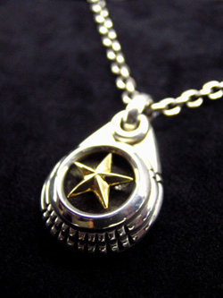 K18�X�^�[�E�y���_���g