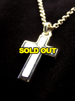 �X�g�[���E�N���X�E�y���_���g