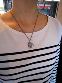 ONE LOVE �l�b�N���X�i�n�[�g�j