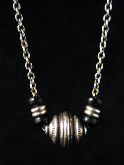 �V���o�[�r�[�Y�l�b�N���X(�`�F�[���^�C�v)