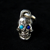 �X�J���l�b�N���X