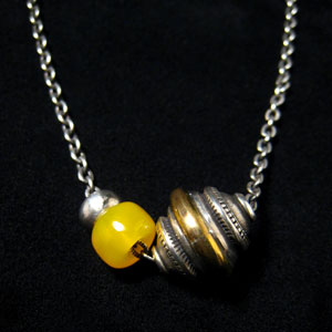 3�r�[�Y�l�b�N���X