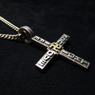 K18�X���X�e�B�J4L�N���X