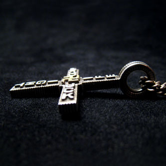 K18�X���X�e�B�J4L�N���X