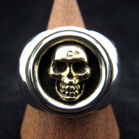 K18�X�J���E�����O