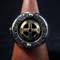 ���f�B�X���E�z�C�[���E�����O