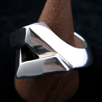 �Ђ��`�����O