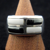 2�~2�X�g�[���E�����O�q�i�w�}�^�C�g�~�����E�T�C�g �j