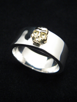 18���X�J���t�����������O