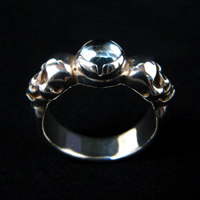 �X�J���E�X�g�[���E�����O�i�u���[�g�p�[�Y�j