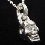 �X�J���E�y���_���g